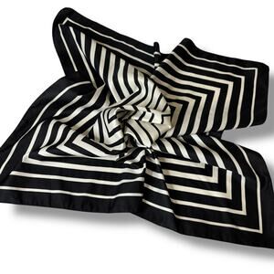 Black & Cream Square Scarf